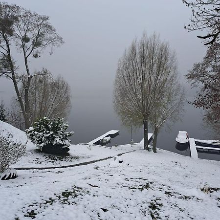 Mieszkanie Nad Jeziorem Z Wlasna Linia Brzegowa Iława Exterior foto